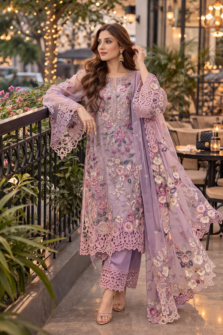 Women’s Elegant Long Kurta & Embroidered Dupatta Set