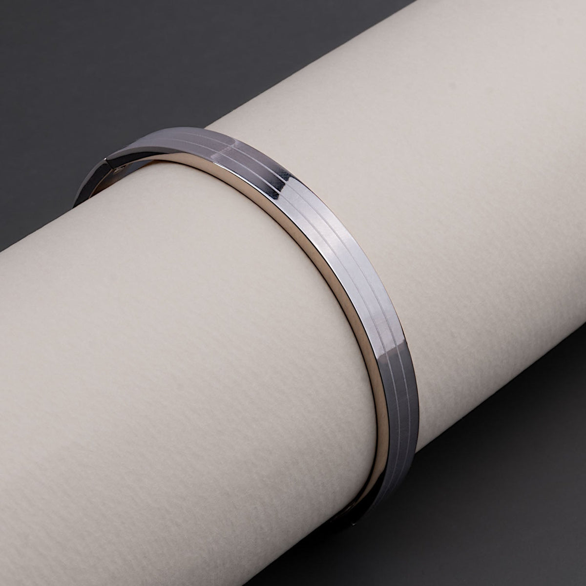 Apollo Oval Kada Bracelet