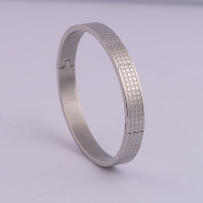 Octavian Oval Kada Bracelet