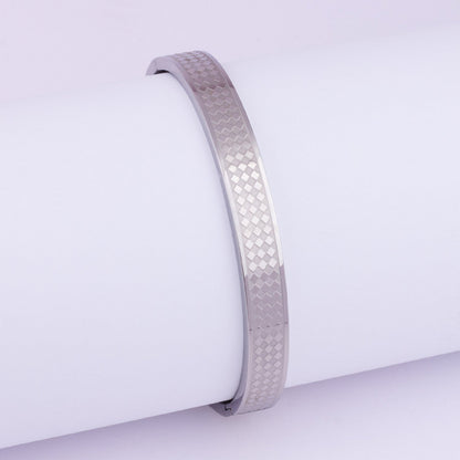 Octavian Oval Kada Bracelet