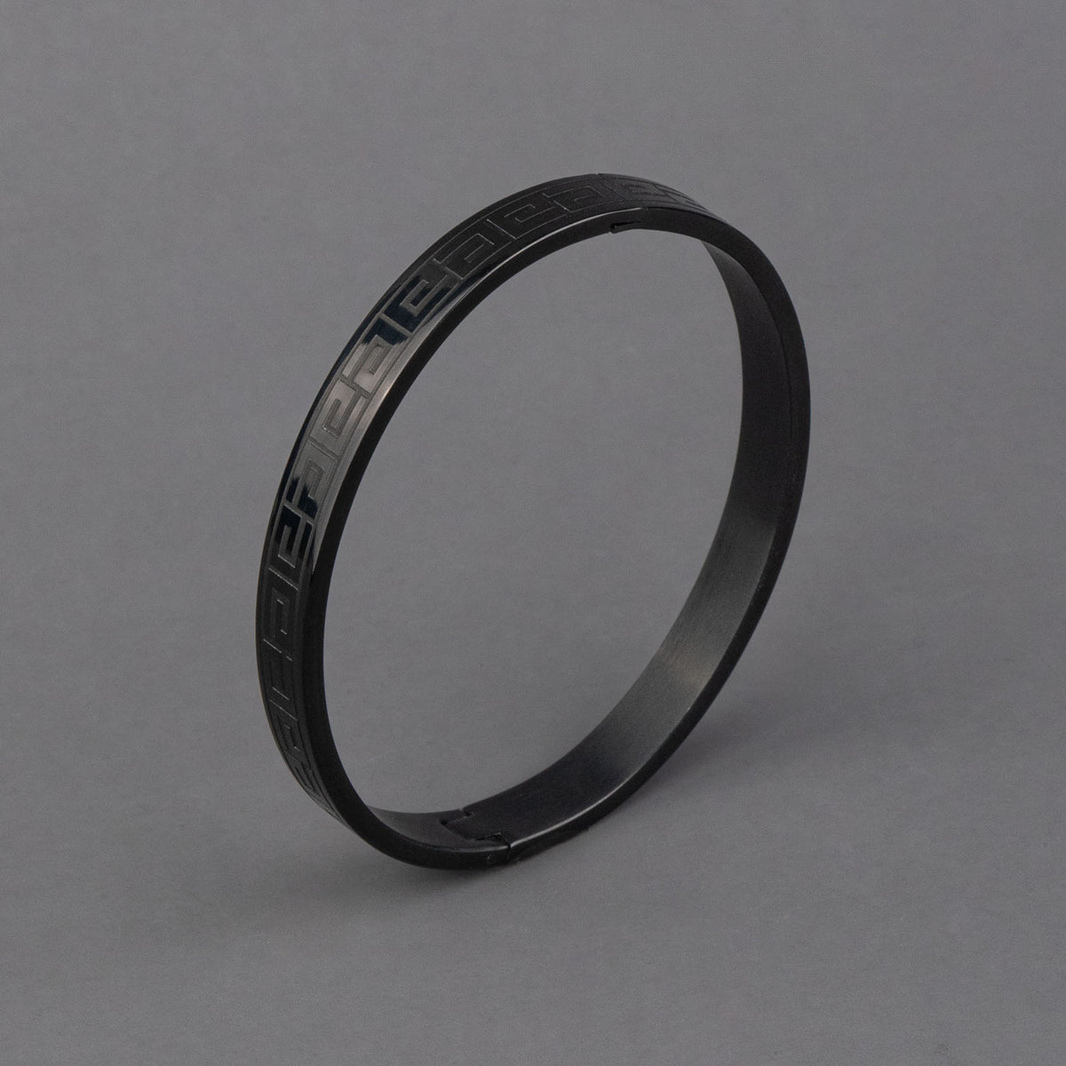 Top G Oval Kada Bracelet